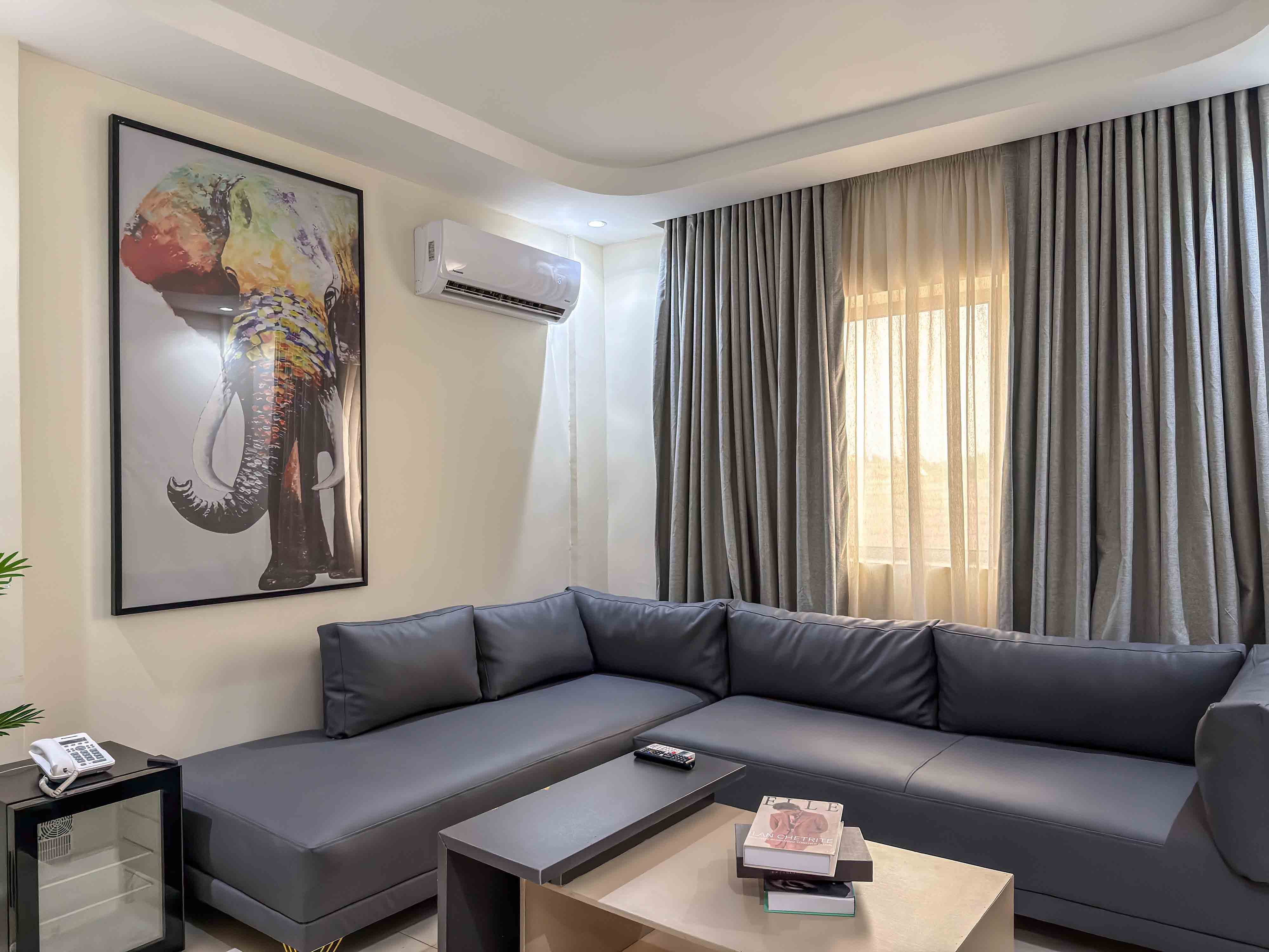 Executive suite - Image 1