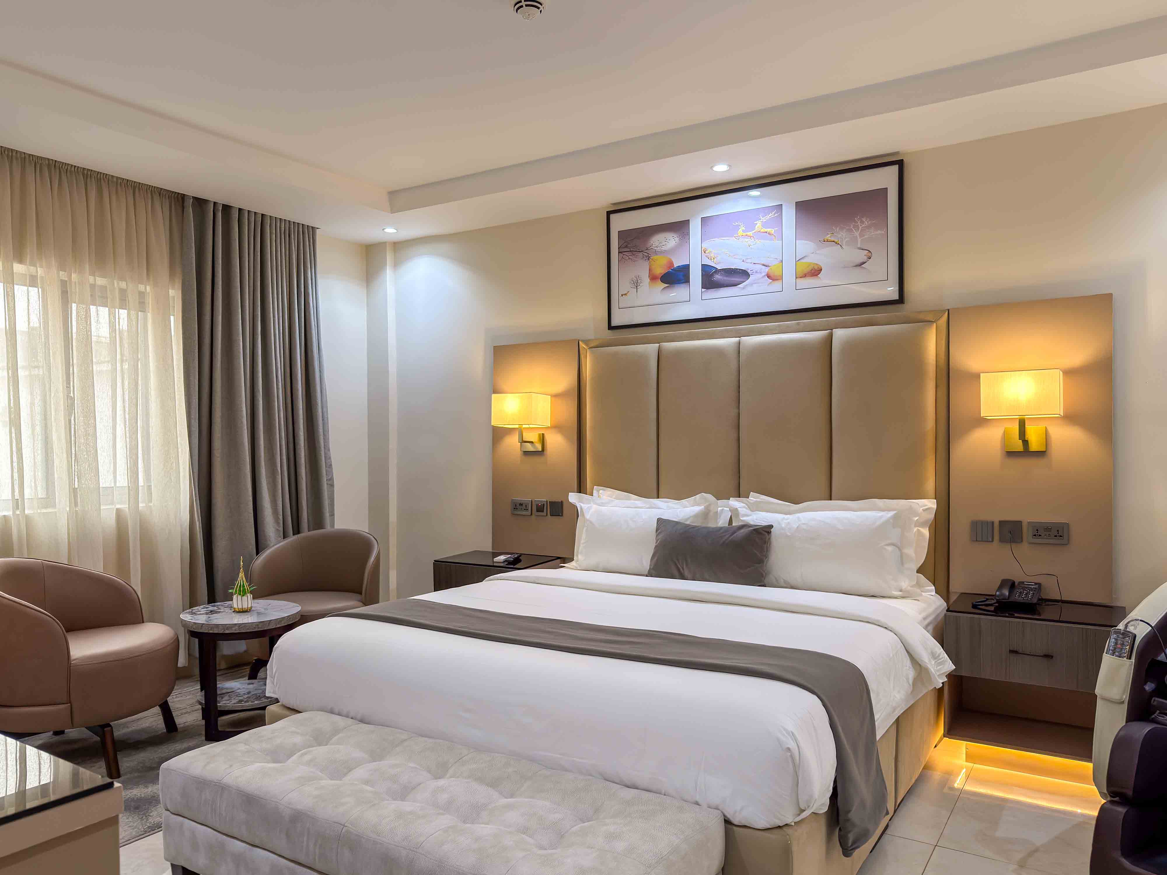 Executive suite - Image 2