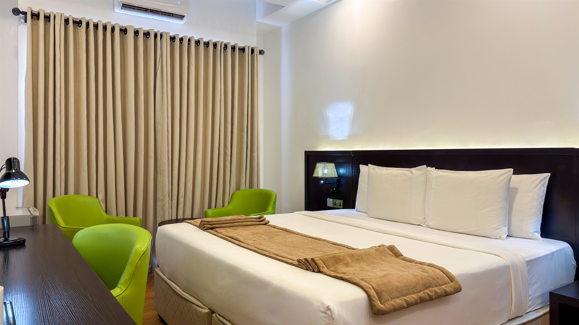 Premium Room - Image 1